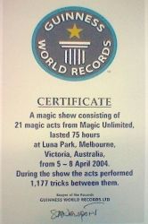 Tim Ellis and Sue-Anne Webster Win Guiness Record for Longest Magic Show
