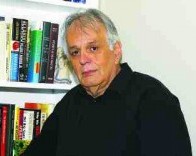 Inside Magic Image of Dr. Vincent Sacco - Sociologist and Magician